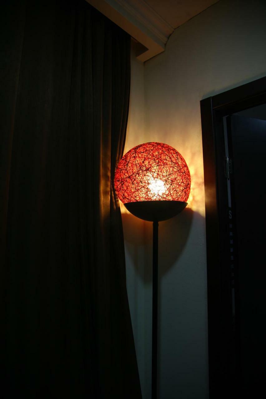 Guesthouse Different Tbilisi Exterior photo