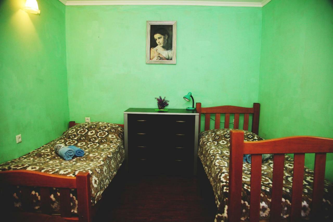 Guesthouse Different Tbilisi Exterior photo